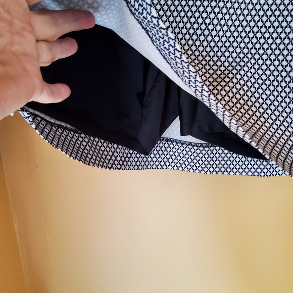 S. C. & Co. Skort - Picture 6 of 7